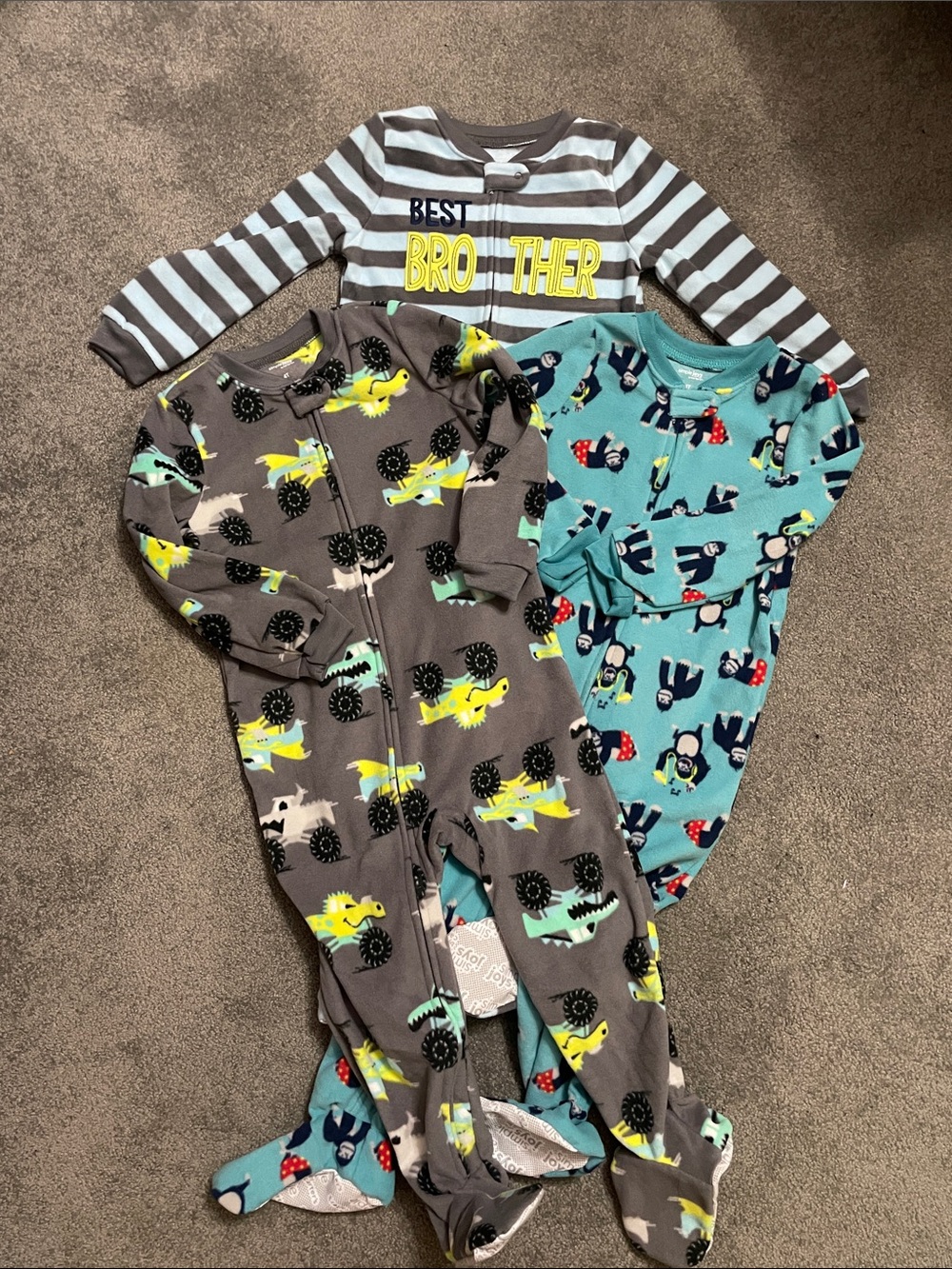 Simple Joys by Carters 3-Pack of Footie One-Piece Pajamas